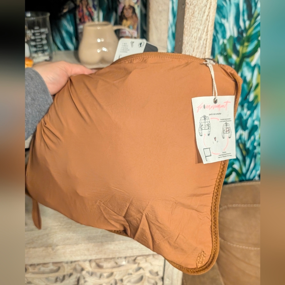 Pippa Packable Puffer Jacket NWT Free People - Picture 11 of 11